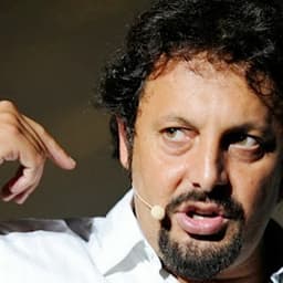 Enrico Brignano