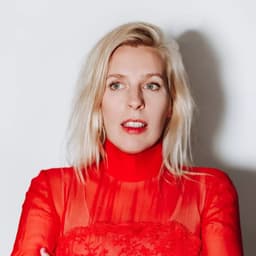 Sara Pascoe