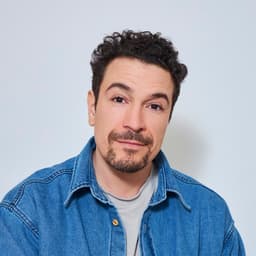 Yacine Belhousse