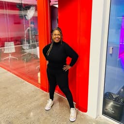 Yamaneika Saunders